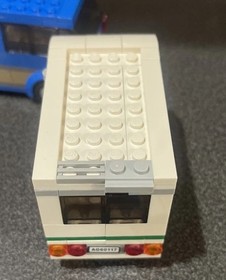 LEGO 60117 - Town: City: Recreation - Van & Caravan - 2016 - Complete