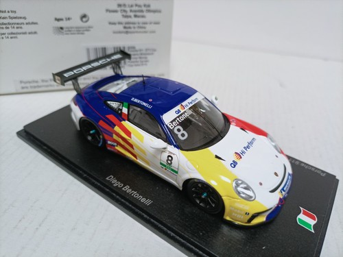 Spark 1:43 Porsche 911 2019 Italian Carrera Cup Champion Racing Model - Picture 4 of 5