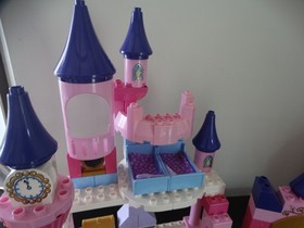 Lego Duplo 6154 - Cinderella's Castle - 100% COMPLETE, Manual, Box, 77 pieces