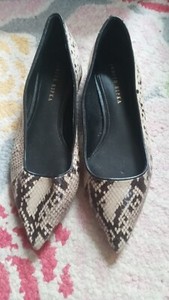 Judith Ripka Textured Leather Slip-on Flats - Robin Animal Print Size 8.5 New