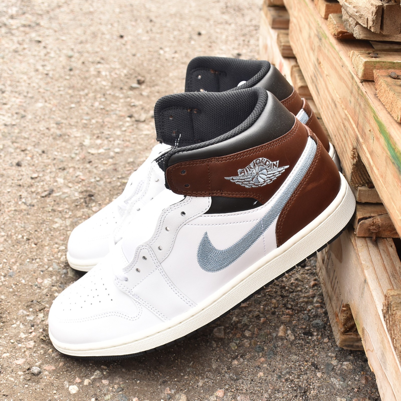 Nike Air Jordan 1 Mid SE коричневый синий серый FQ7831-142 мужские GS новые 15890₽