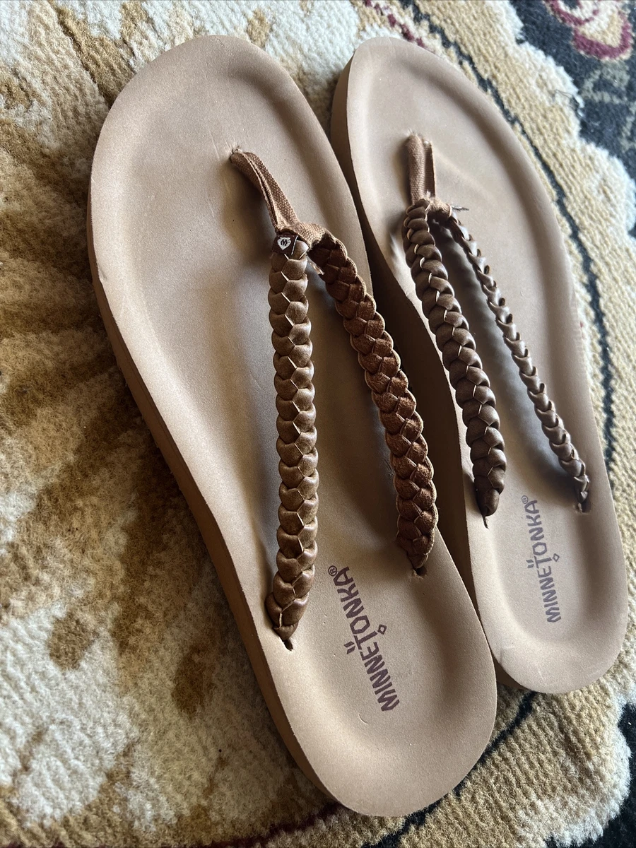 Minnetonka hallie hotsell flip flop