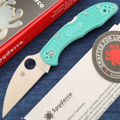 Spyderco Delica 4 CPM-S30V Wharncliffe Plain Blade Teal FRN Exclusive C11FPWCTL