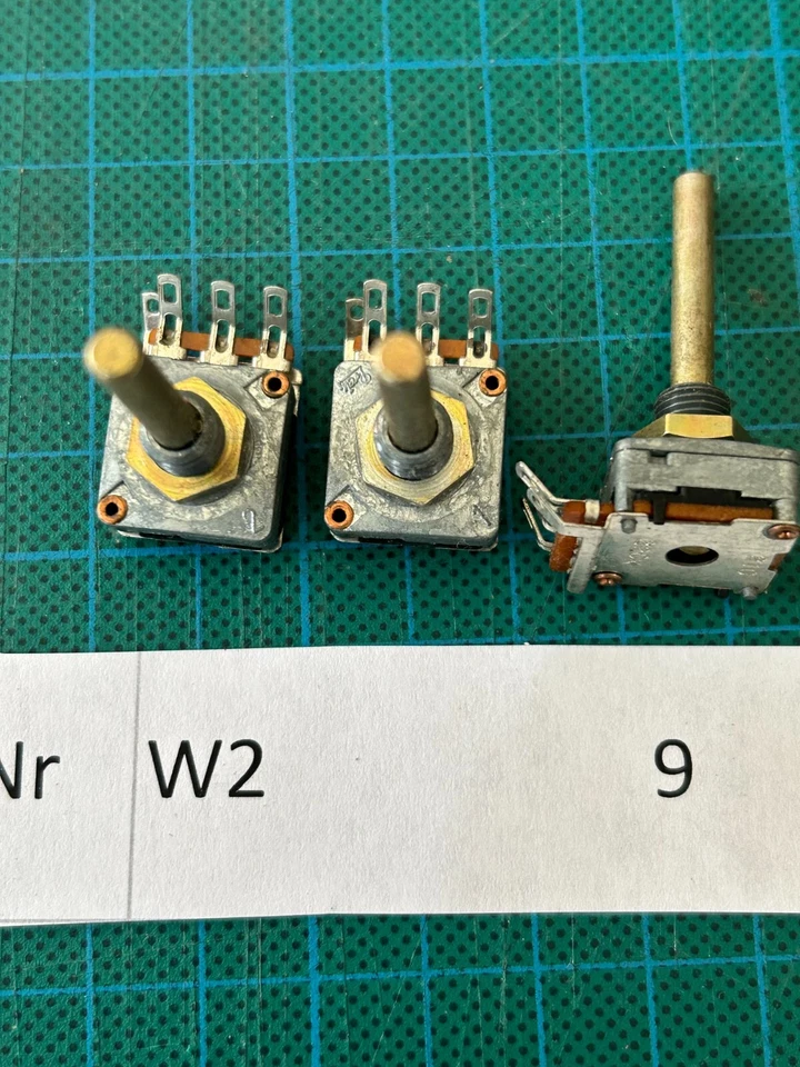 Preh Dreh Potentiometer 3 Stück Metall Ausführung / Typ 220 k Ohm - Bild 3 von 4