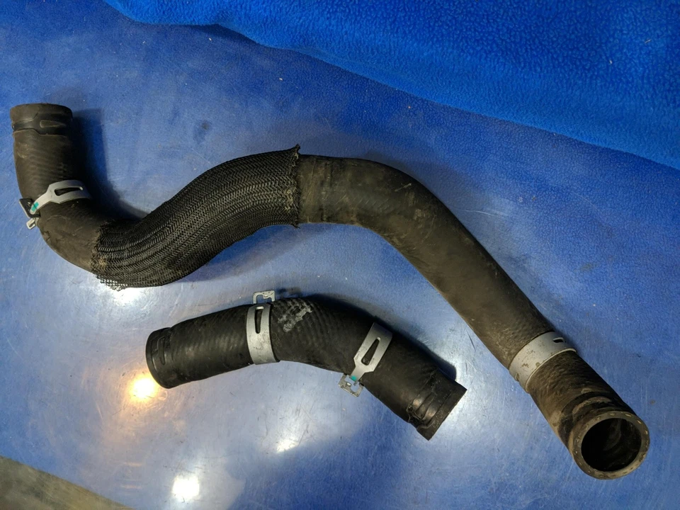 16572-31240 Toyota шланг радиатора верхний нижний lexus gs450h набор - Изображение 2 из 4