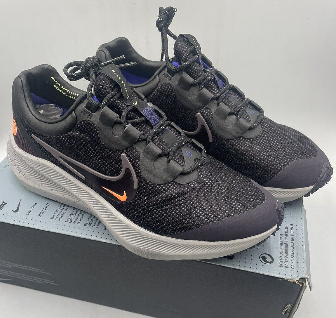 Nike Air Zoom Winflo 8 Shield Womens Black Athletic Shoes with Orange Swoosh Buy Nike Wmns Zoom Winflo 8 Shield  main image 4