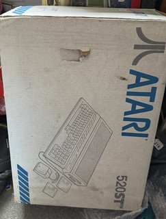 Vintage Sammlerstück 80er Jahre Atari 520STFM Computer in OVP plus Extras
