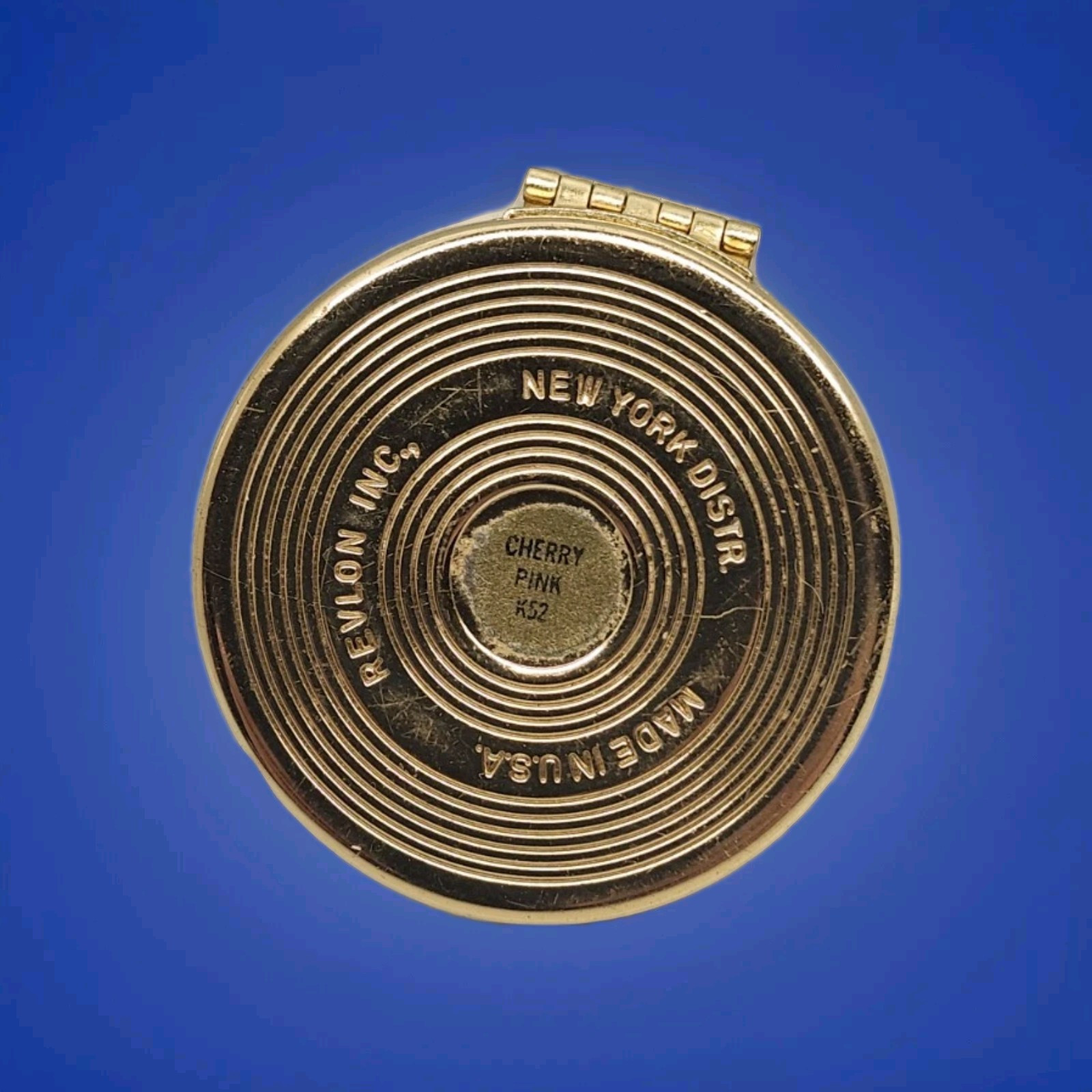 Vintage Revlon Cake Rouge Blush Gold Tone Compact Powder Puff Cherry Pink K52