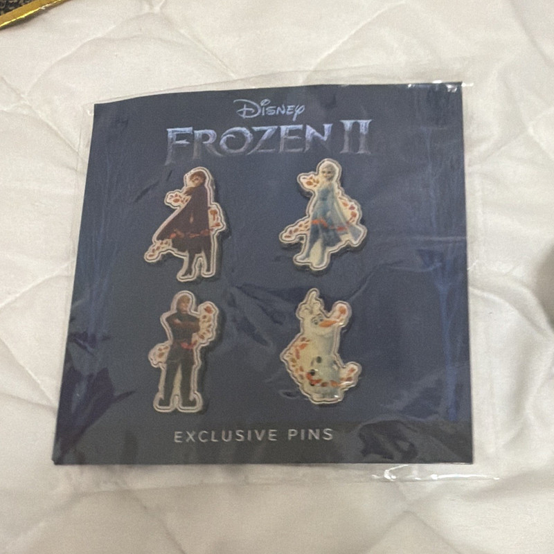 Disney Frozen II Exclusive Pins Set - Disney Franchise Exclusive Theme