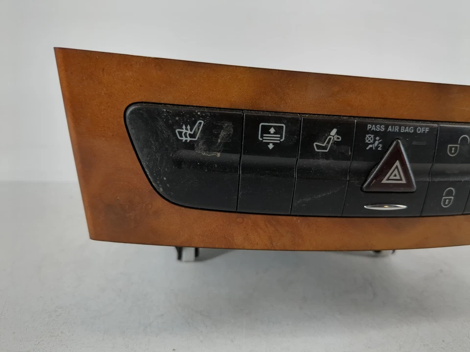 Receptor de radio reproductor de CD Mercedes-Benz E350 Am Fm 2008-2008 XO1E6 Foto 3 de 4