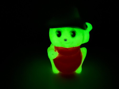 Vintage 1980's Glow Glo Friends RARE X2 with Sleeping Bags - Picture 3 of 19
