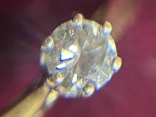 Anillo de compromiso solitario de diamantes de 0,25 quilates de oro de 9 quilates talla M1/2 - Imagen 3 de 9