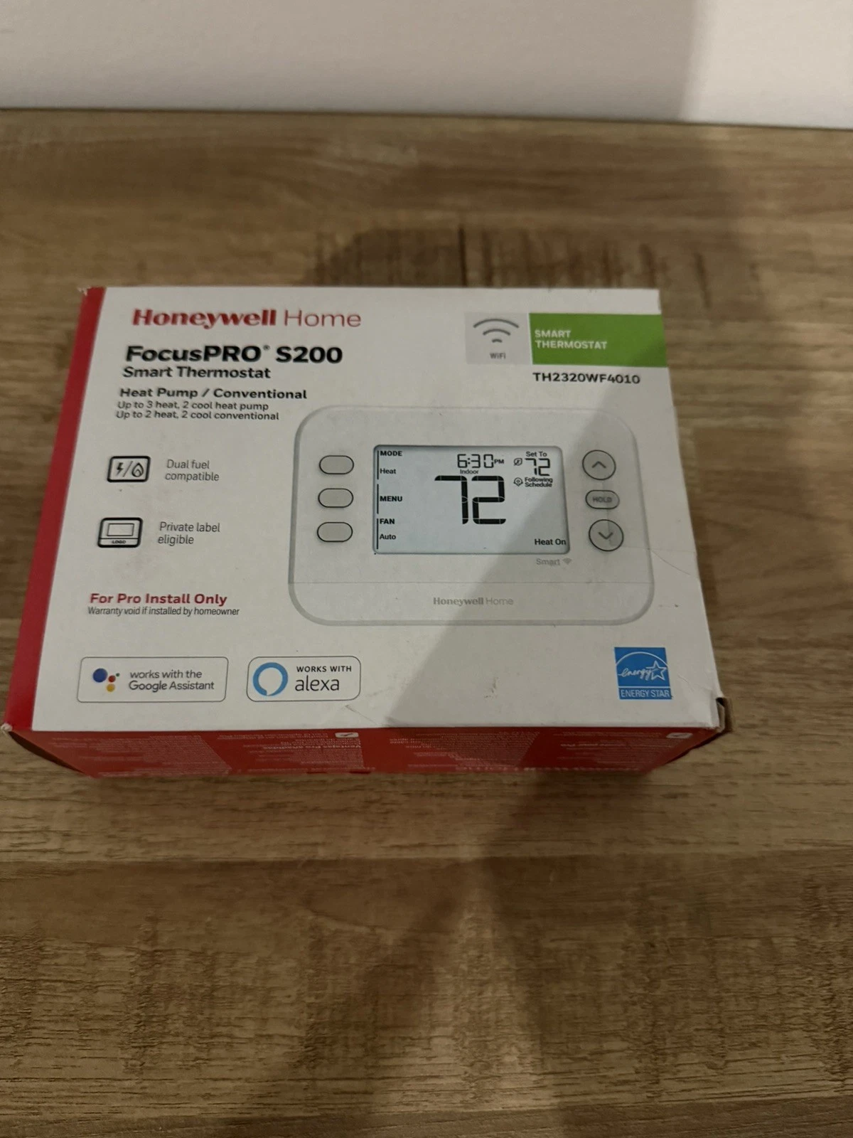 Honeywell Home TH2320WF4010 FocusPRO S200 3H/2C Smart WiFi Thermostat
