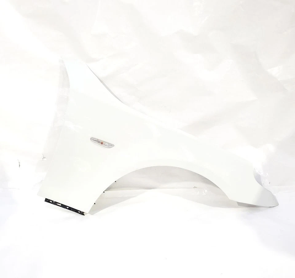 Para-lama dianteiro direito usado serve: 2007 BMW BMW 525I dianteiro direito grau A - Imagem 4 de 4