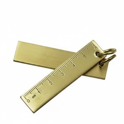 Messinglineal verdicktes Material Dreiecklineal aus Metall lasergravierte Skala