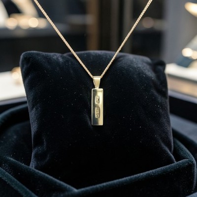 9ct 1/4 Troy Ounce Yellow Gold Bar Pedant Preloved