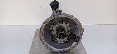 GETRIEBE / 125307 FÜR RENAULT B 90 - 35 / 50 / 60 FPR MODELO B 90-35 71 KW CAB