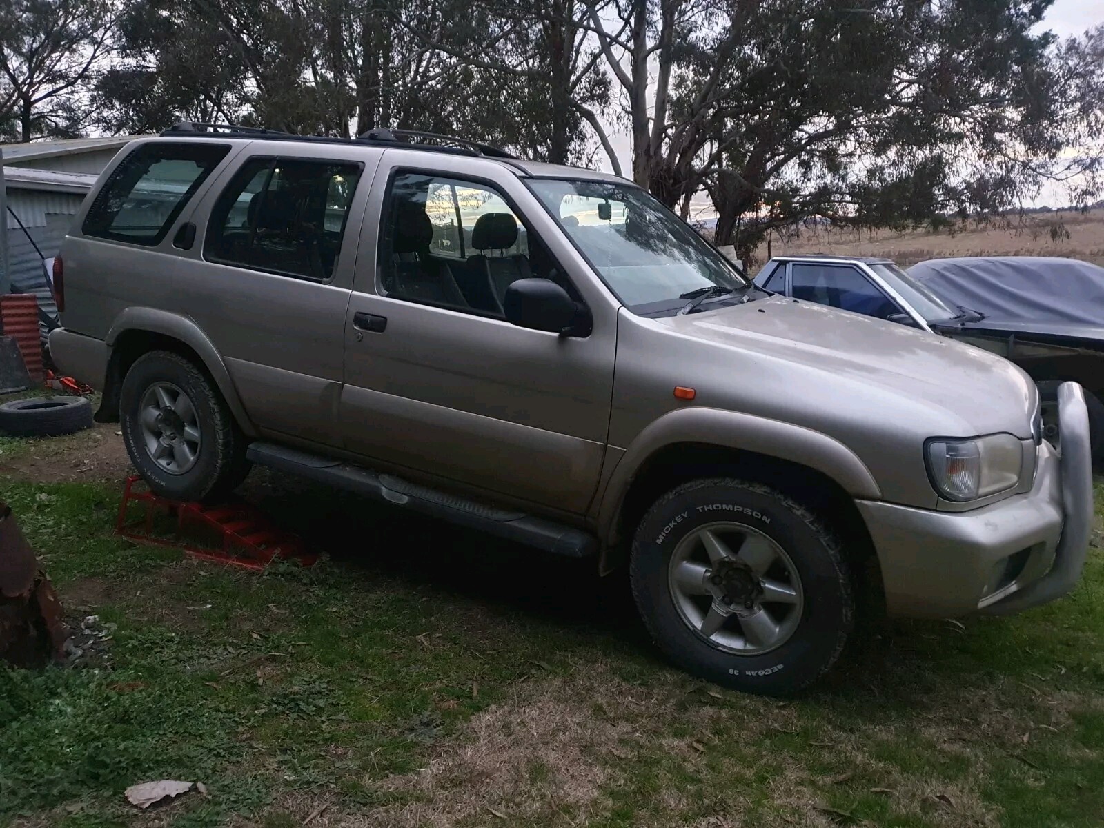 Picture 1 of 1
