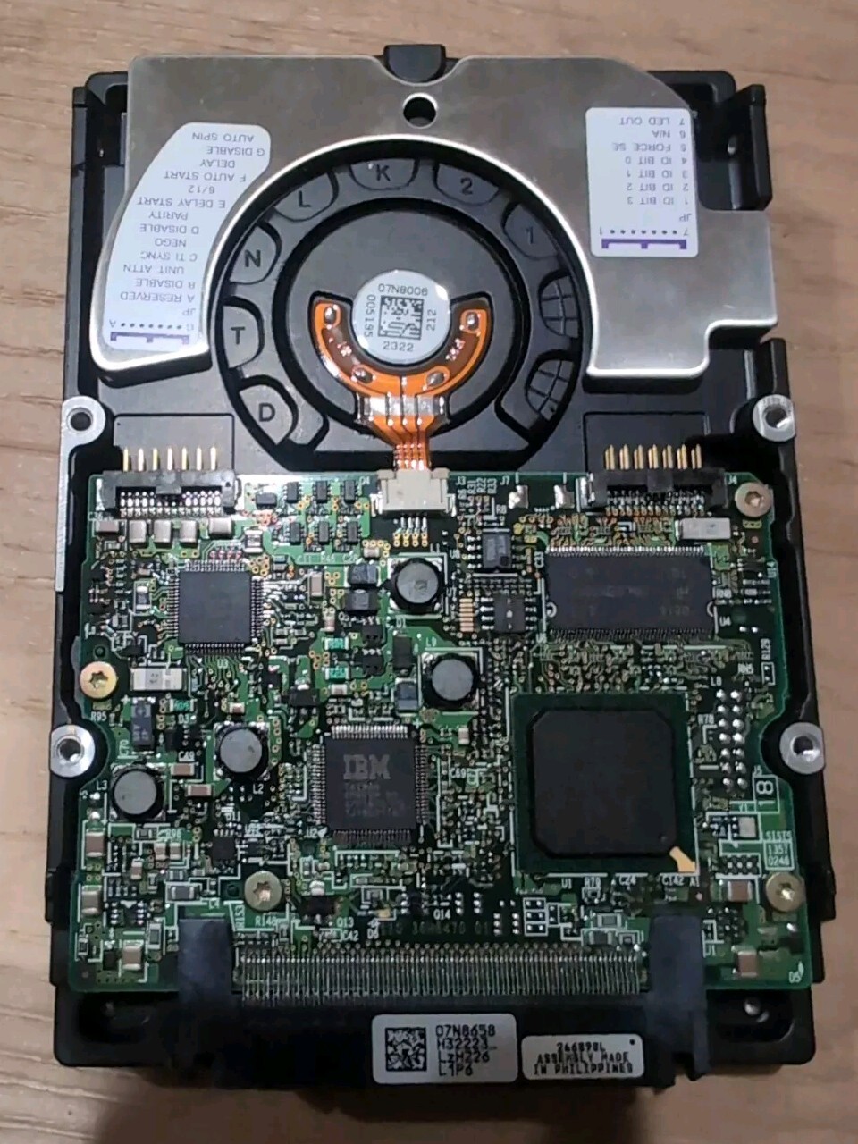 Picture 2 of 4