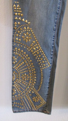 NWT STYLE SIZE 2 FADED BLUE WESTERN JEANS WITH STUD EMBELLISHMENT MSRP $109.00 - Picture 3 of 11