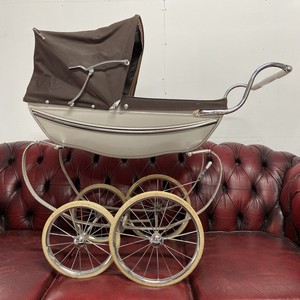 dolls coach pram