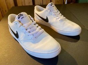 nike sb check solarsoft leather