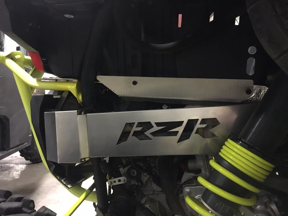 Protector de cubierta de silenciador de escape personalizado Polaris RZR 1000 XP 2014-2021 aluminio Foto 3 de 4