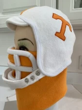 NCAA Tennessee Volunteers Helmet Hat Fleece Fan Neck Warmer Football Small NEW