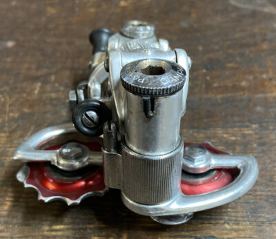 Dérailleur arrière Campagnolo nuovo record vélo course vintage