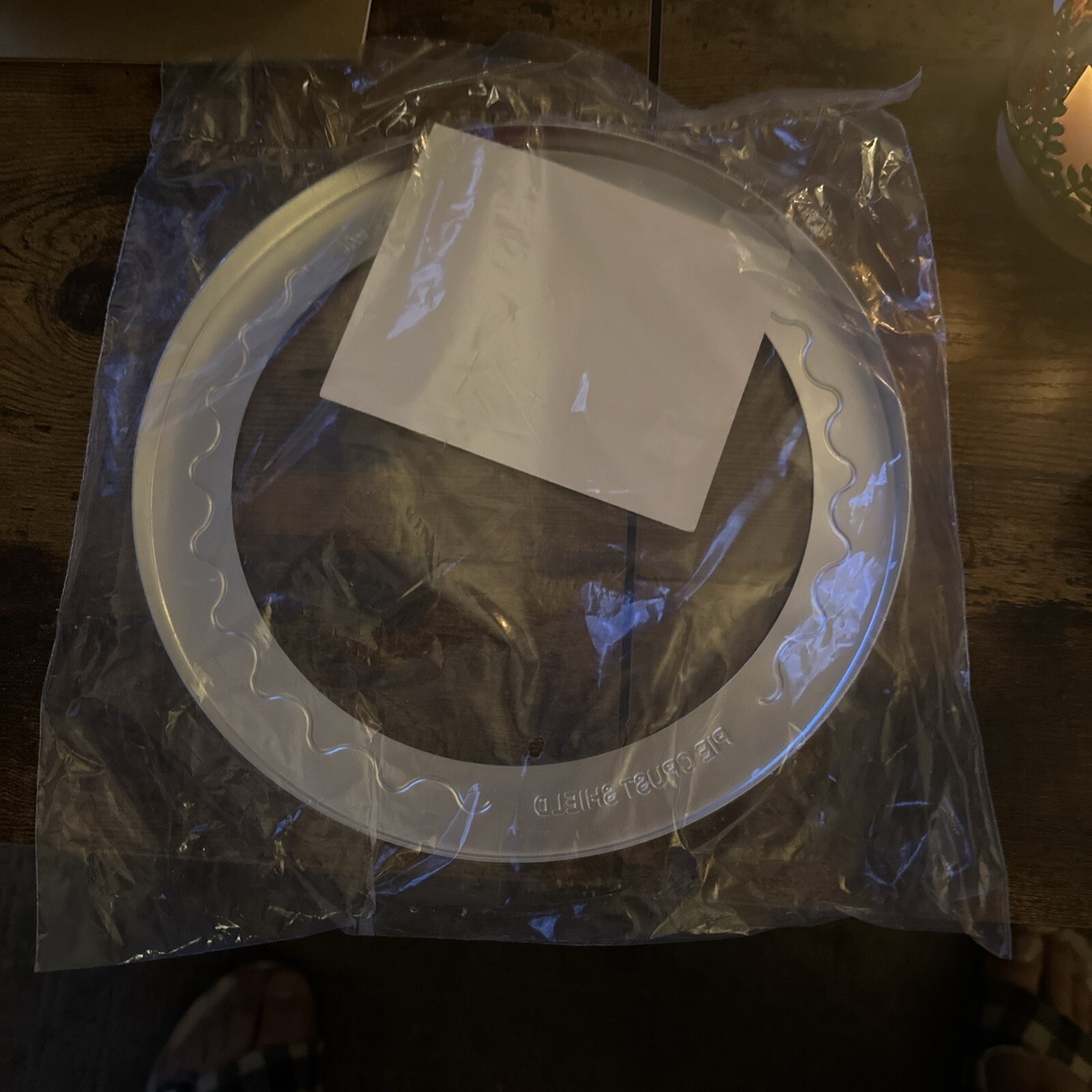 New Mrs. Anderson's Pie Crust Shield for 9.5" - 10" Pans Sealed Package