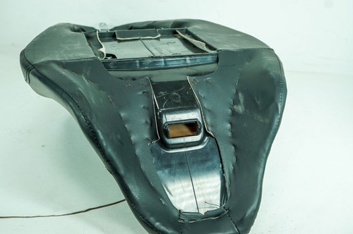 16 Harley Street Glide Touring OEM Passenger Rider Driver Seat Saddle Low 1351 - Picture 24 of 24