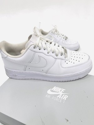 Nike Air Force 1  07 Size 8.5 M Classic Low Triple White leather Free Shipping