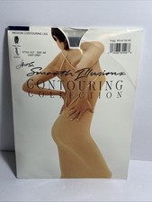 Hanes Smooth Illusions Pantyhose Medium Contouring Leg Panel Sz AB LIGHT GREY