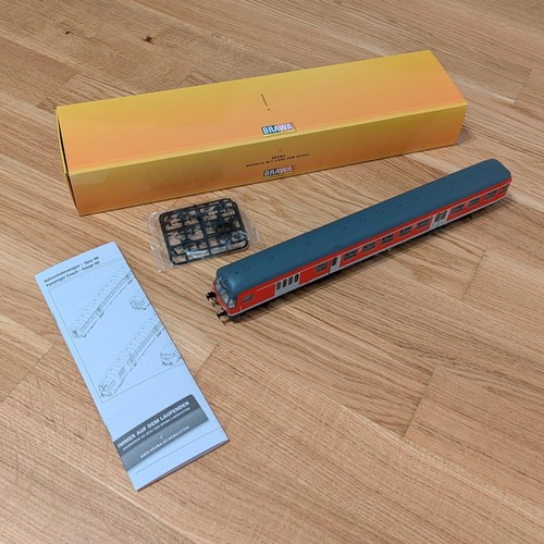 Brawa Steuerwagen Bnrdzf 740.2 Karlsruher Kopf Rotling n-Wagen # 46560 | Condition: Neu