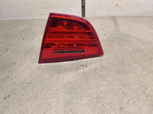 BMW 3 E90 Rücklicht hinten links 7154156 218402 2.00 Diesel 2010 34247047