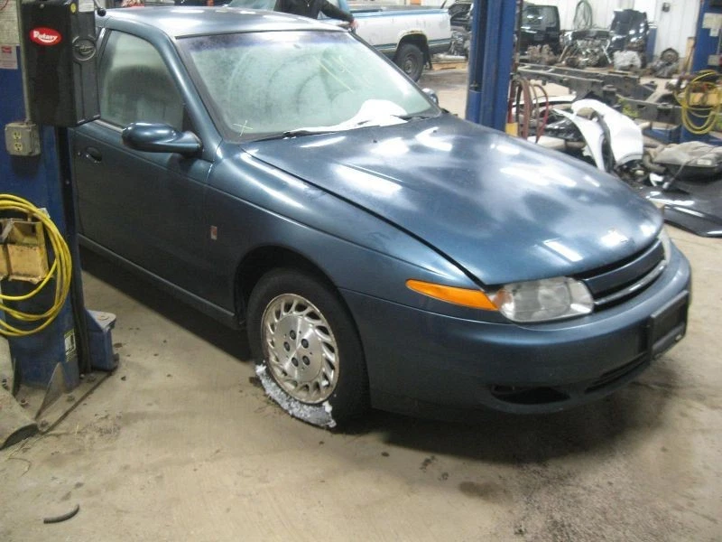 Passenger Corner/Park Light Side Marker Fits 00-02 SATURN L SERIES 151774 - Image 3 of 4