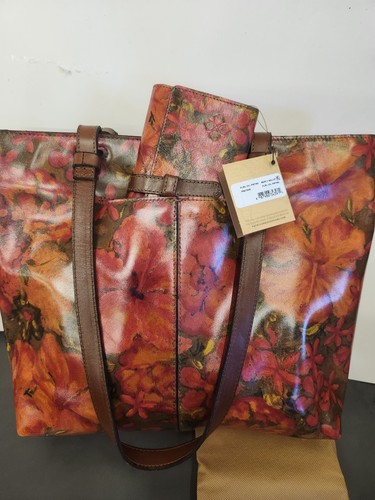 Patricia Nash matching leather SET: 1 Madison shoulder Bag & 1 Marli wallet NEW! - Picture 8 of 20