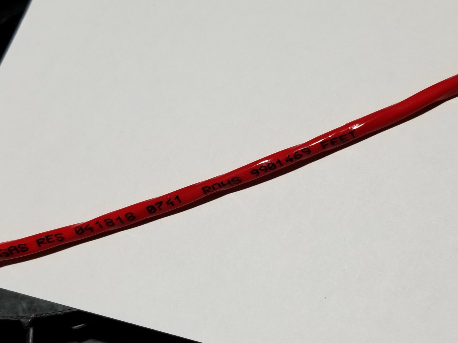 Belden 88760 18/1P Twist Pair Beldfoil Shielded FEP/FEP CMP Control Cable Red