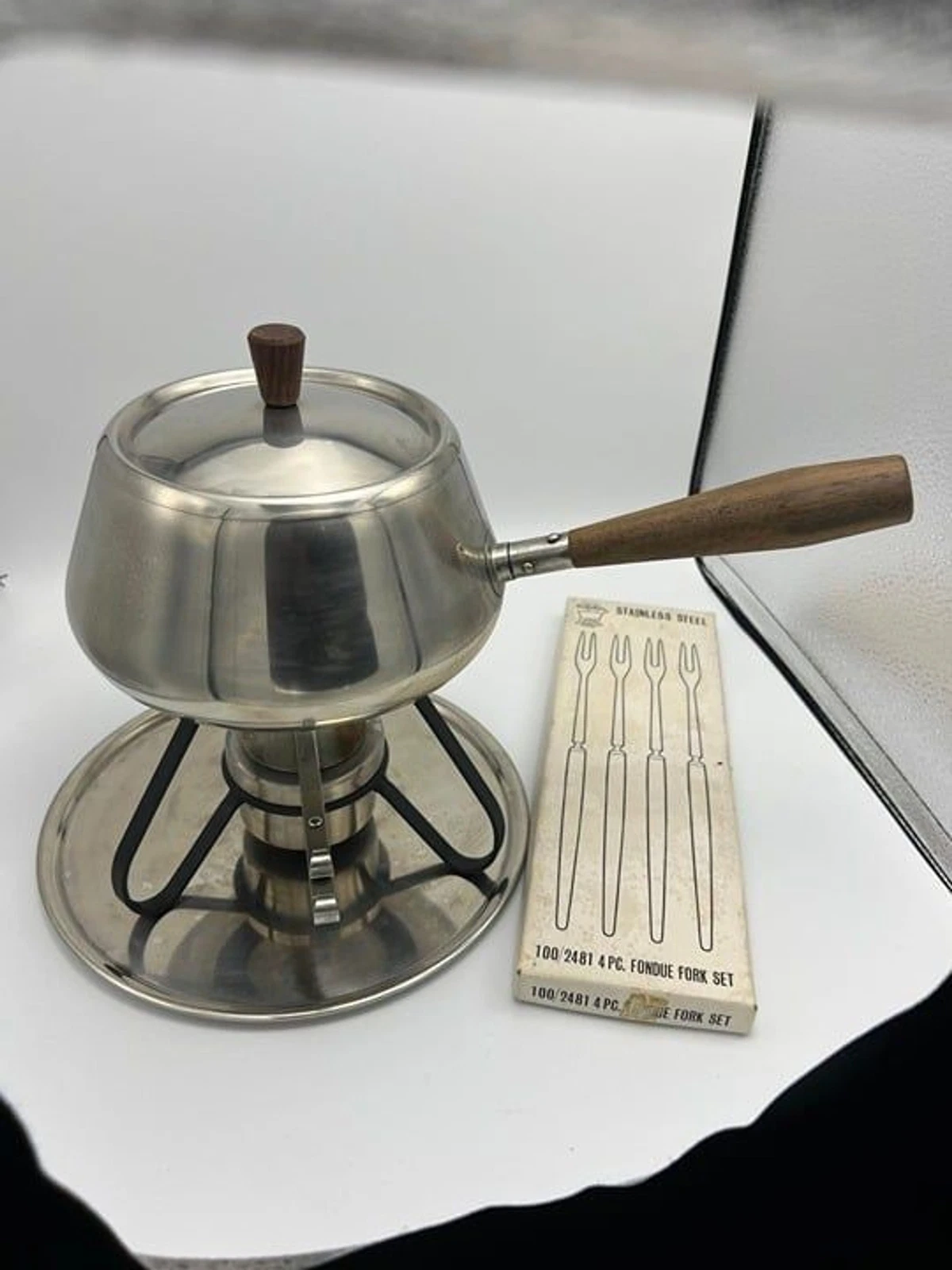 Royal Dolphin Fondue Set w forks Teak MCM Midcentury Japan 18-8 Stainless Steel
