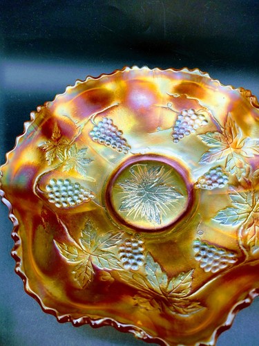 Dugan Carnival Glass Bowl Grape Delight - Picture 6 of 11