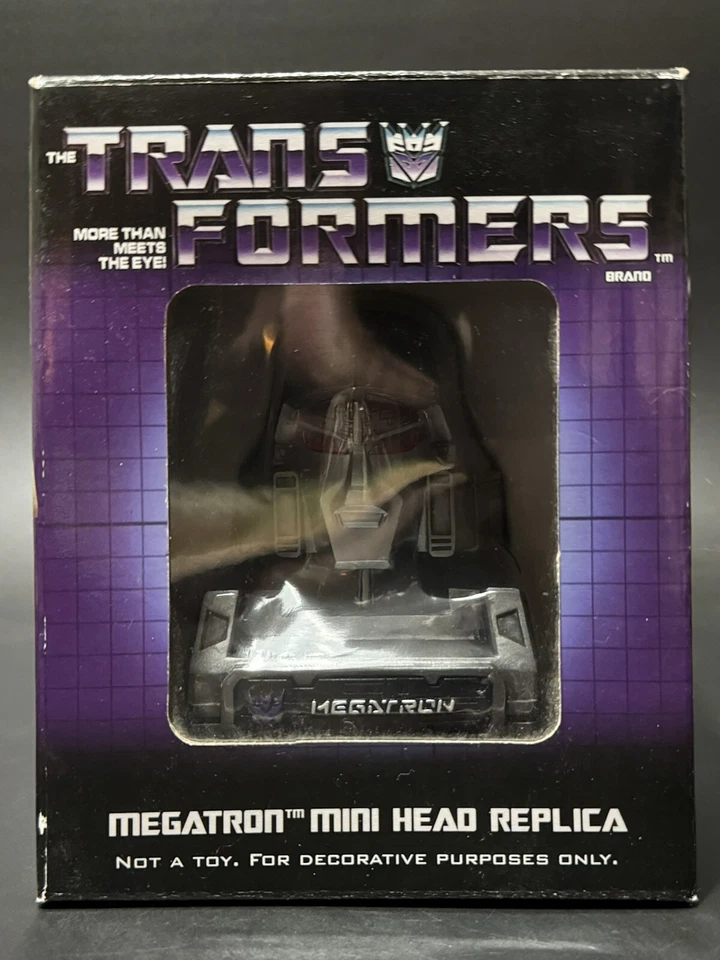 Transformers 2006 Diamond Select Mini Head Replica Megatron G1 MIB 581 of 2500 - Image 2 of 3