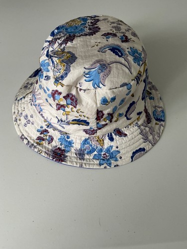 Fischerhut Isabel Marant, ohne Etikett aber nie getragen. Blumenmuster blau weiß.
