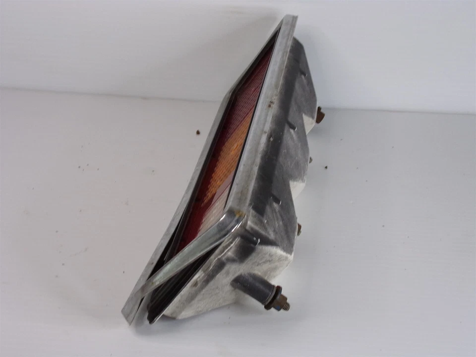 Luz trasera derecha Chevrolet Chevette 1976-1979 OEM 5967791 76 77 78 79 Foto 2 de 4