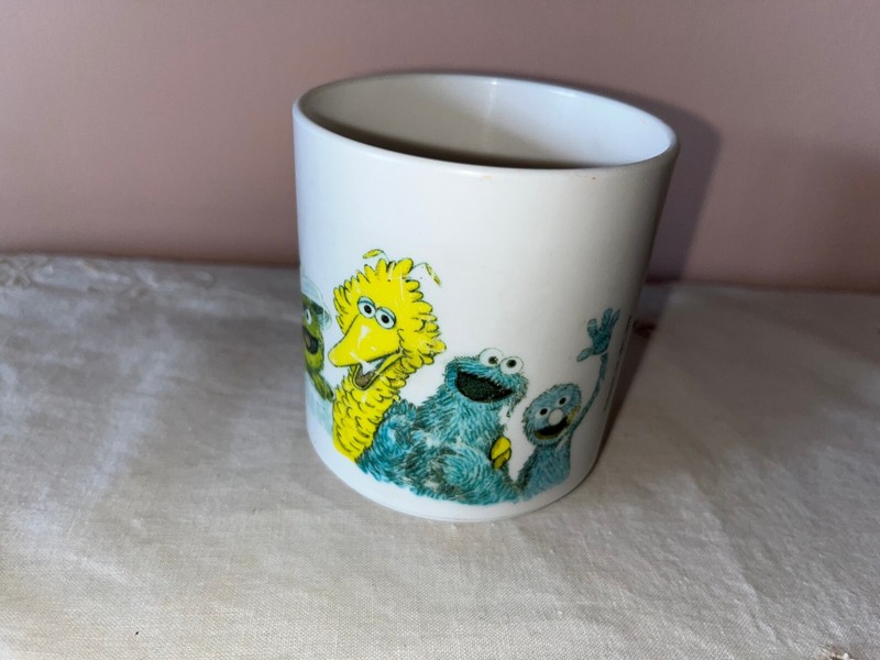 CUTE VTG PLASTIC MUG 1978 SESAME ST. Oscar BIG BIRD Cookie Monster GROVER Muppet