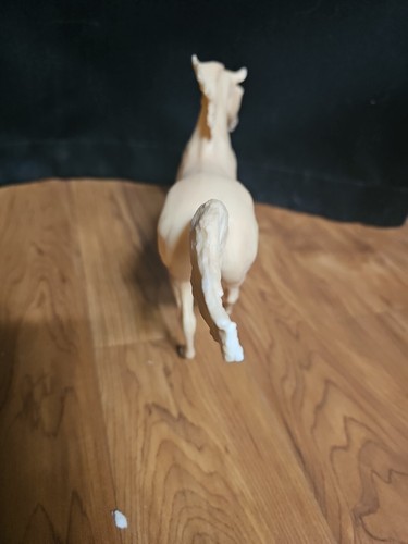 Breyer Andalusian Stallion Cremello Horse No 1225 Cloud Mustang Series Retired - Picture 5 of 7