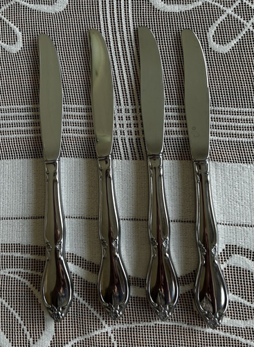 ONEIDA CHATELAINE STAINLESS SET OF 4 DINNER KNIVES 2 SETS AVAILABLE - Picture 6 of 9