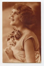 1920s Glamour LOVELY YOUNG LADY Smiling Beauty vintage photo postcard