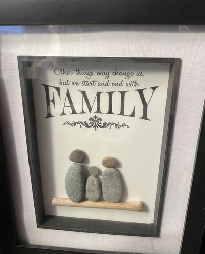 Pebble Art Parents With 1 Kid  5 x 7" Framed Pebble Stone Art 8 x 10" Frame