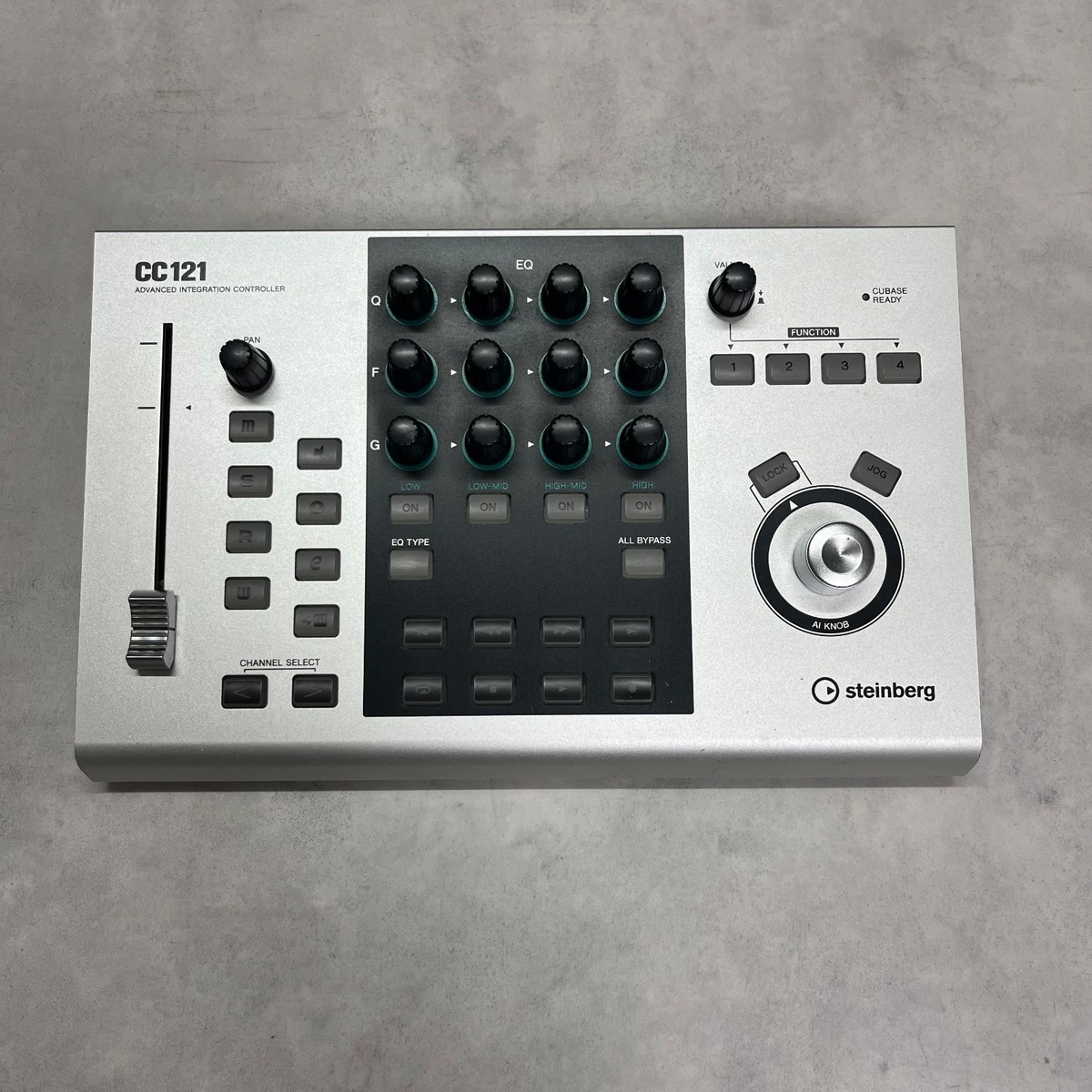Steinberg CC121 Usb Controller Advanced Integration Controller