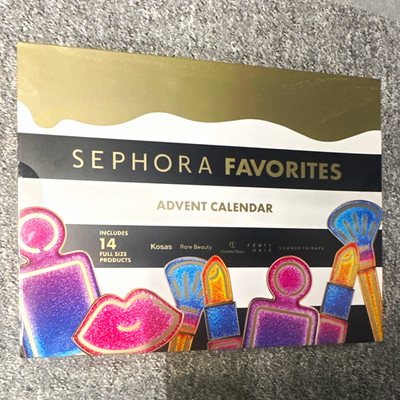 Sephora Favorites Türchen-Adventskalender Weihnachten 14 Full Size Kosmetik